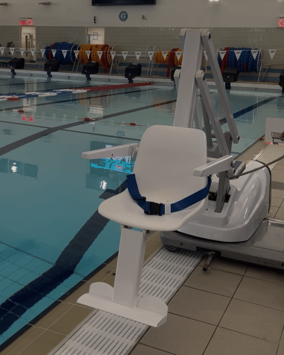 I-Swim Pool Hoist